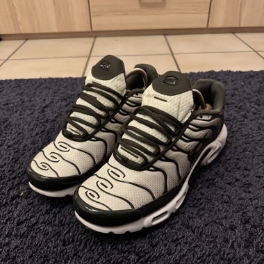 Nike Air Max Plus Sequoia Cargo Khaki