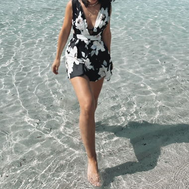 Combishort fleuri noir/blanc