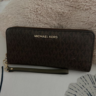Michael Kors Reissverschluss-Portemonnaie, braun