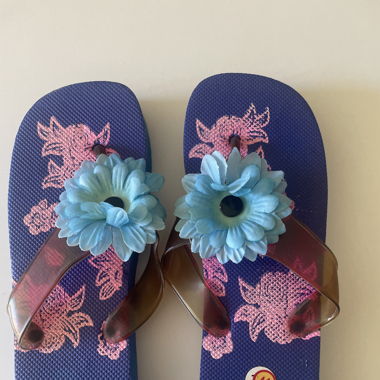 Tongs à fleurs, taille 41