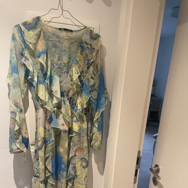 Zara sommerkleid 