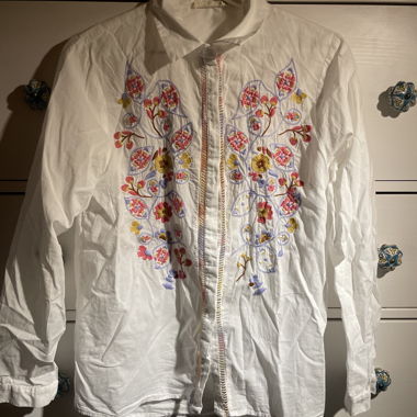 Embroidered cotton blouse