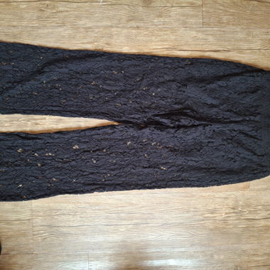 Pantalon mignon en dentelle