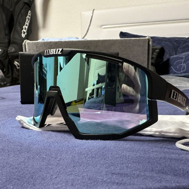 Sonnenbrille