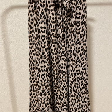 lightweight leopard skirt