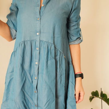 Weit geschnittenes Hemdkleid aus Jeans