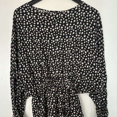 Kleid