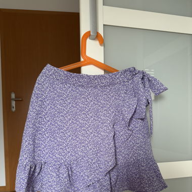 Cute miniskirt with ruffles