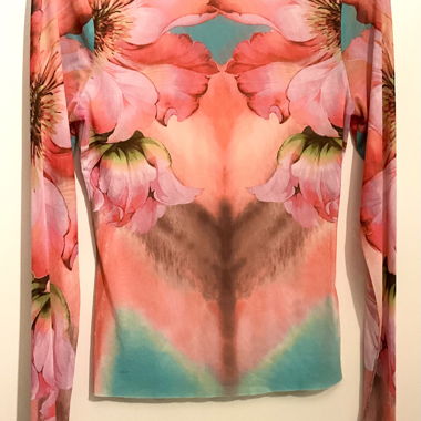 Top a maniche lunghe floreale