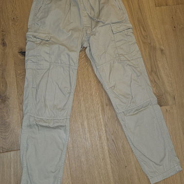 Bershka pantaloni cargo