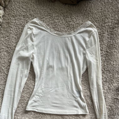 camicia schiena nuda