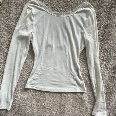 camicia schiena nuda