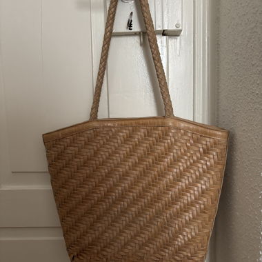 BEMBIEN Woven Leather Handbag