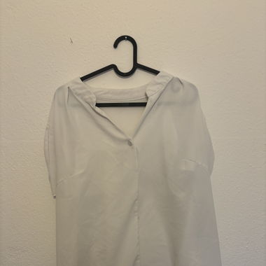 weisse Bluse