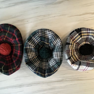 Ensemble de bonnets à coulisse tartan
