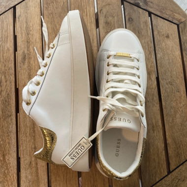 Scarpe Guess, taglia 39. Nuove!
