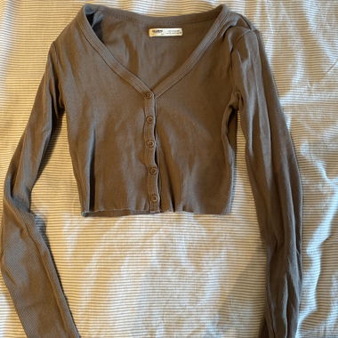 Pull&Bear Haut en maille côtelée, expédition 2fr
