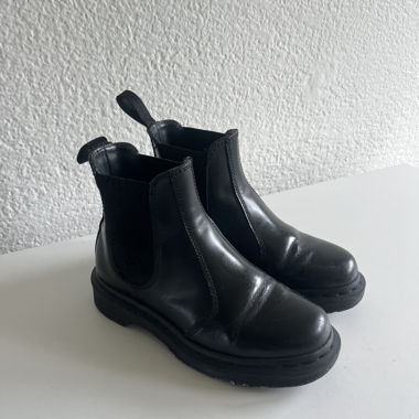 Dr. Martens Chelsea Boots Black n.35