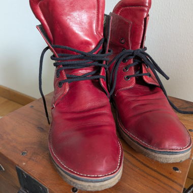 Bottes en cuir rouges