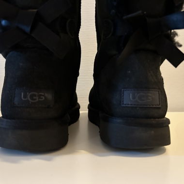 Ugg Boots Black