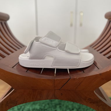 Adidas Original adilette 3.0 - white