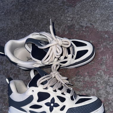 LV skate