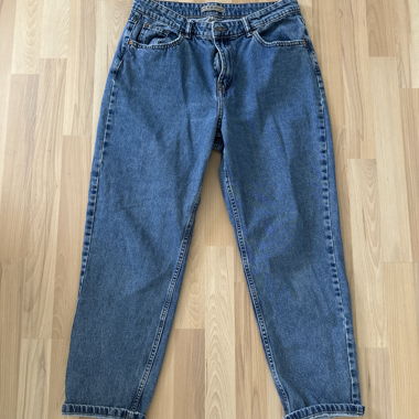 Vintage Jeans mit hoher Taille