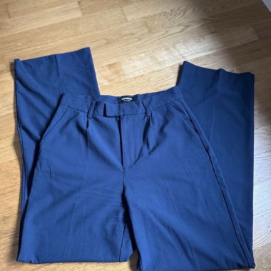 Pantaloni in tessuto Pull&Bear blu wide leg, taglia S 36