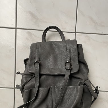 Rucksack grau Lederimitat