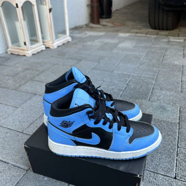 Jordan air 1 mid rise