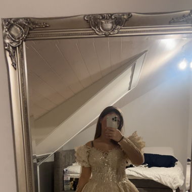 Jolie robe/ Schönes Abendkleid