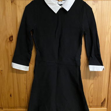 Dress with Claudine collar black & white