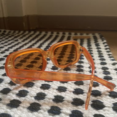 Sonnenbrille
