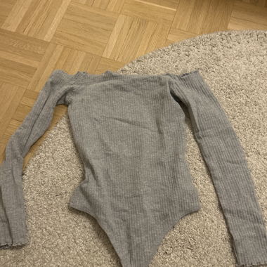 Body gris 