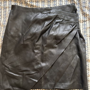 jupe faux cuir
