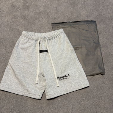 Essentials Sweat Shorts grey