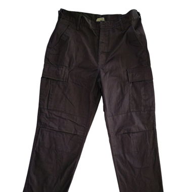 Schwarze Hose