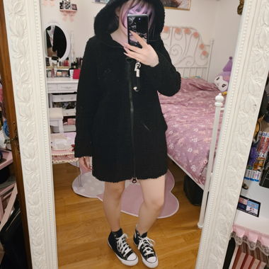 Only - Veste à capuche noire en fausse fourrure