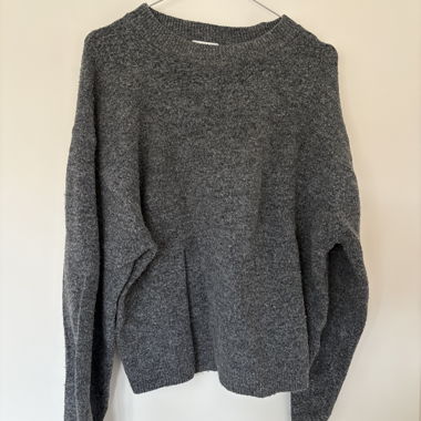 Grau gestrickter Pullover von H&M