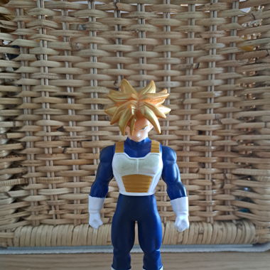 Dragoball Trunks