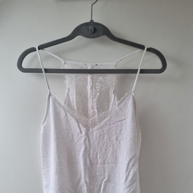 Trägershirt mit Spitzen