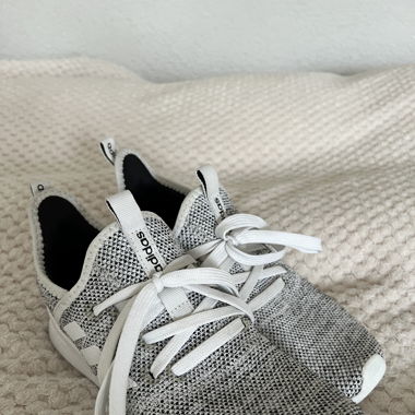 Sportschuhe