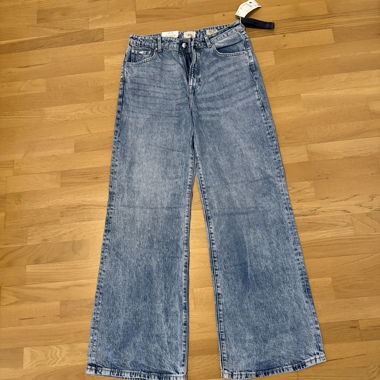 Jeans size 40