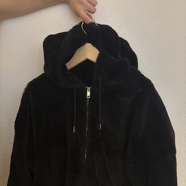 Flauschige Jacke
