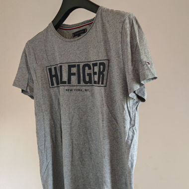 T-shirt Tommy Hilfiger grigio M