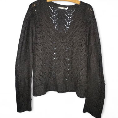 Black knitted sweater