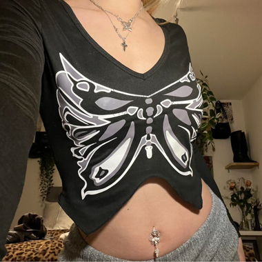 Butterfly top
