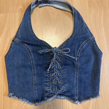 Top in jeans
