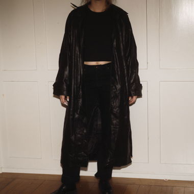 Manteau en simili cuir noir
