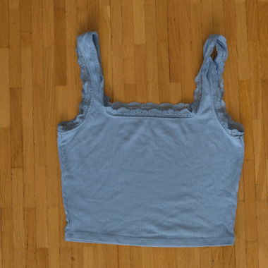 blaues Top